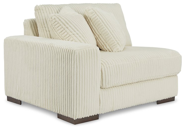 Lindyn Sectional - LasVegasFurnitureOnline.com