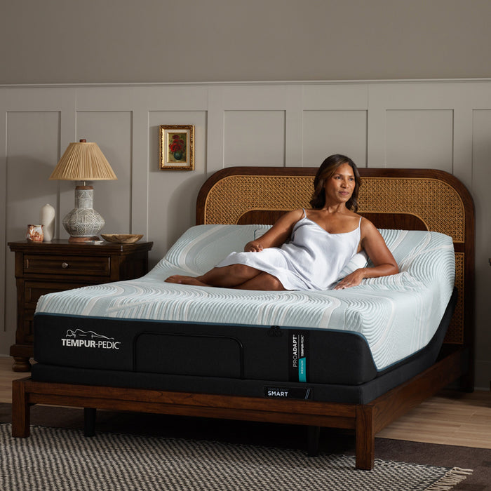 Tempur-Pedic ProAdapt Medium 12" Mattress