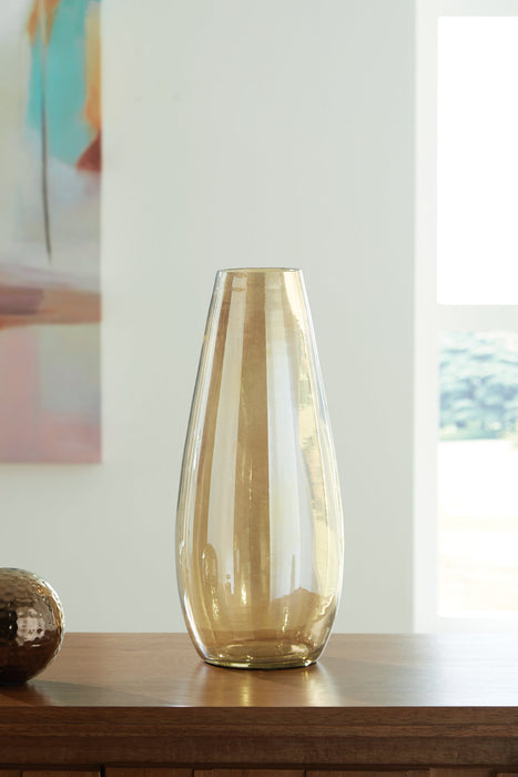 Rhettman Vase - LasVegasFurnitureOnline.com