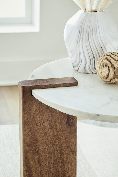 Isanti End Table - LasVegasFurnitureOnline.com